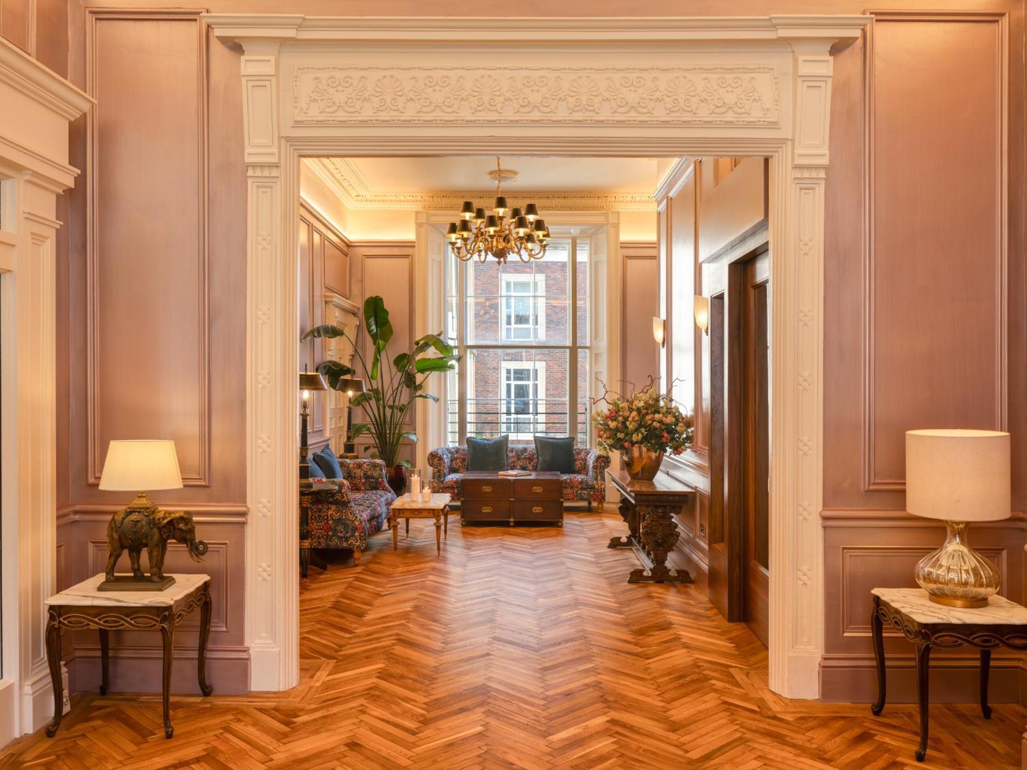 Albany House, Dublin